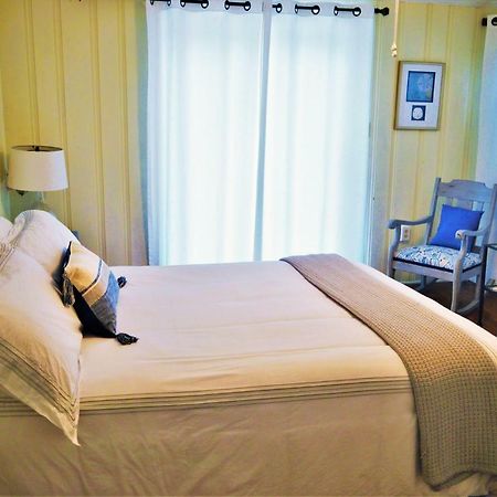 شاطئ بيثاني Meris Gardens B&B المظهر الخارجي الصورة